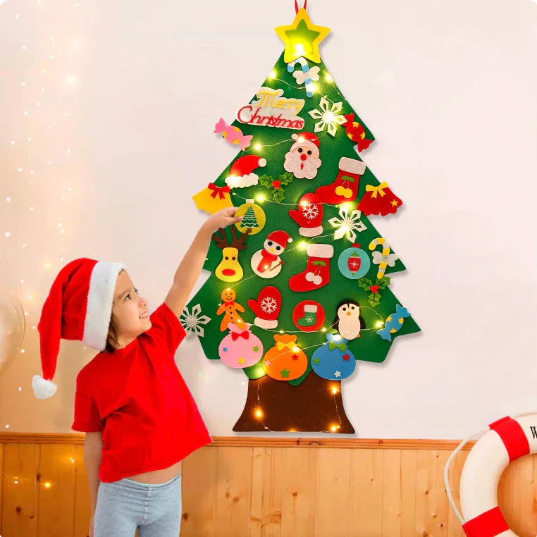 Montessori Filz Weihnachtsbaum mit Lichterkette